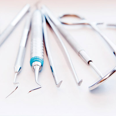   Surgical Instruments 
